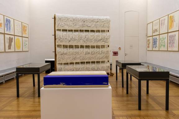 Einblick in die Kunsthalle - Ausstellung: "Orient und Okzident sind nicht mehr zu trennen": Uecker – Hafis – Goethe, 2021